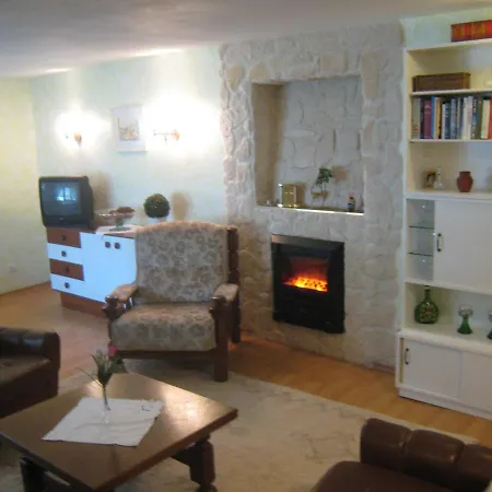 In Wehlen With Garden Bbq Fireplace Bicycles Bernkastel-Kues