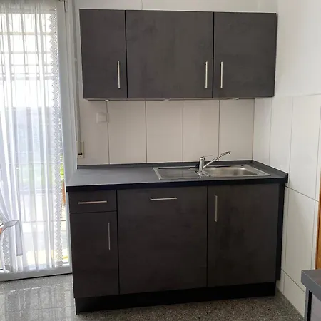 Schmidt Apartment *