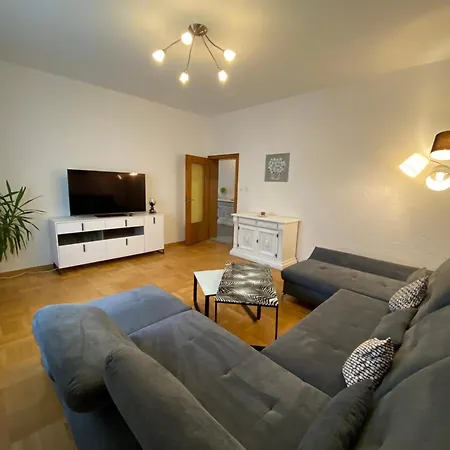 Schmidt Apartment