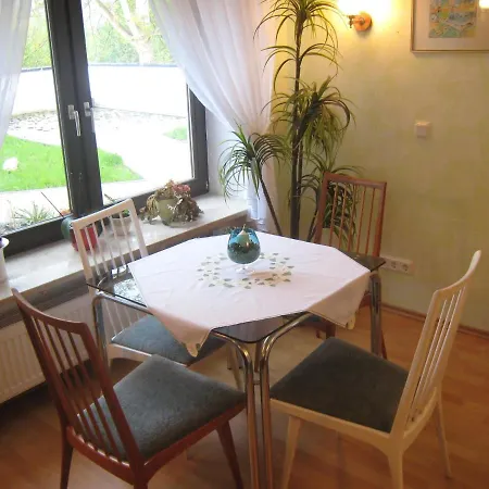 In Wehlen With Garden Bbq Fireplace Bicycles *